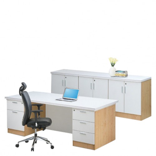 TRITOMA PRESIDENTIAL DESK